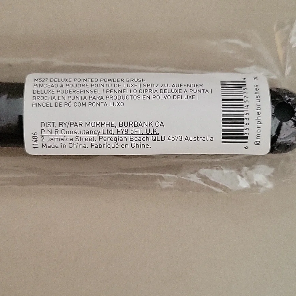 NWT Morphe M527 Deluxe Pointed Powder Brush